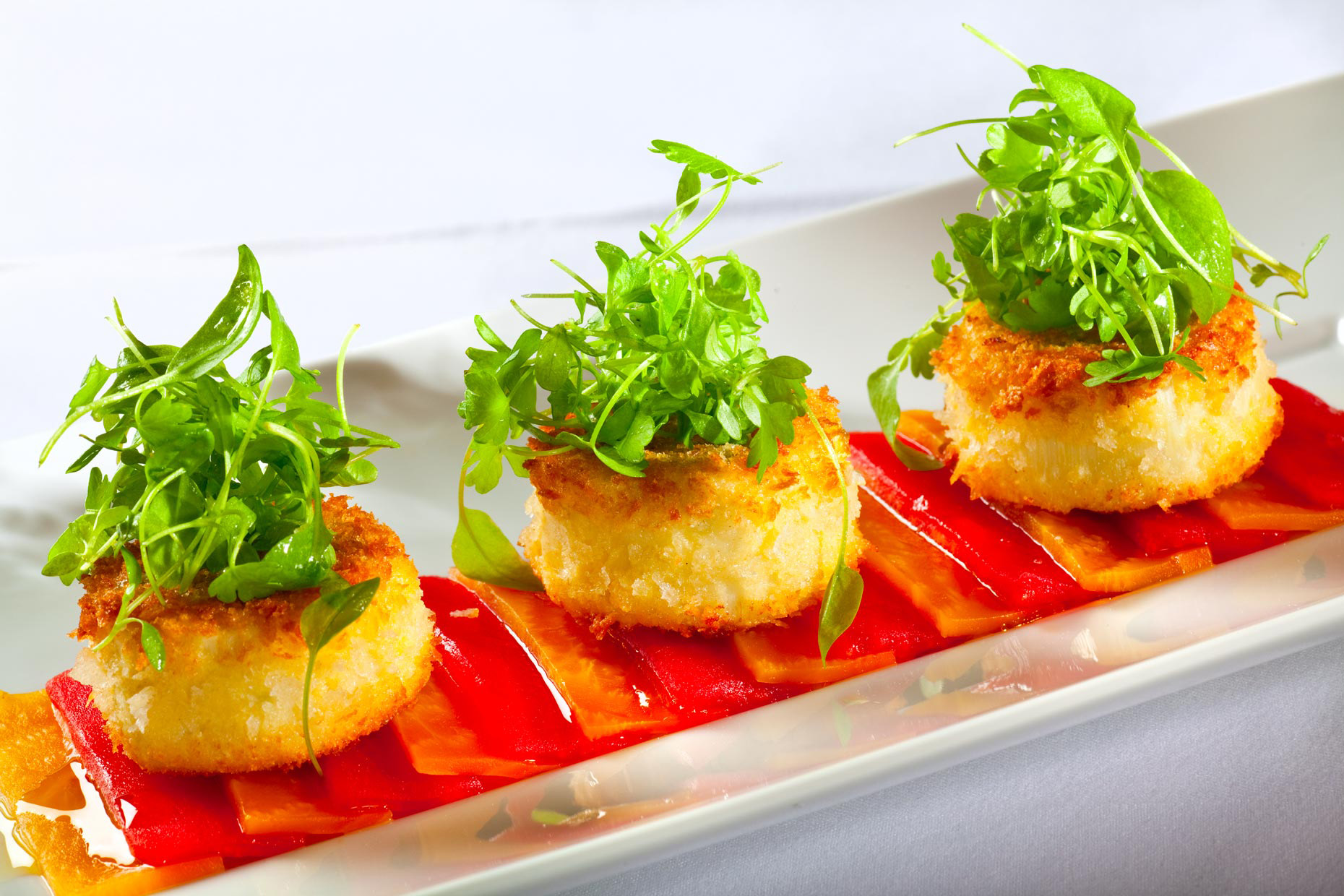 Food Photography | Crabcakes with microgreens on tomatoes