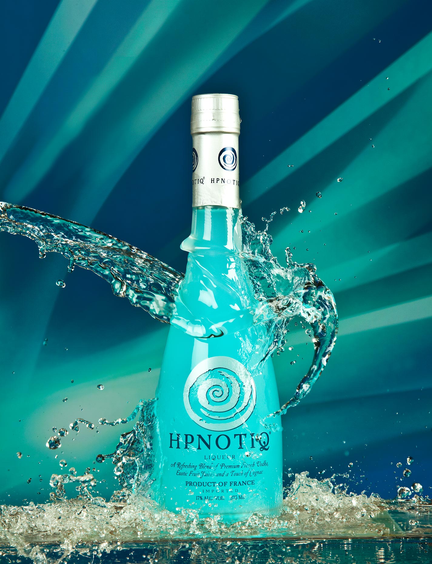 Beverage Photography | Hpnotiq Vodka Splash