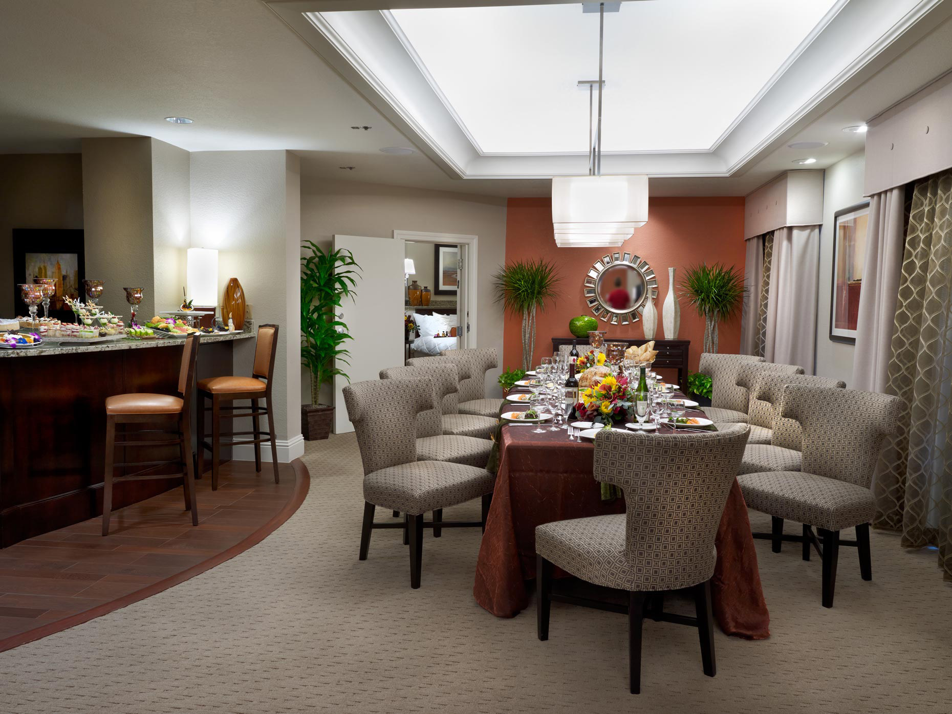 Hotel & Resort Photography | Rosen Hotel Orlando Executive Suite