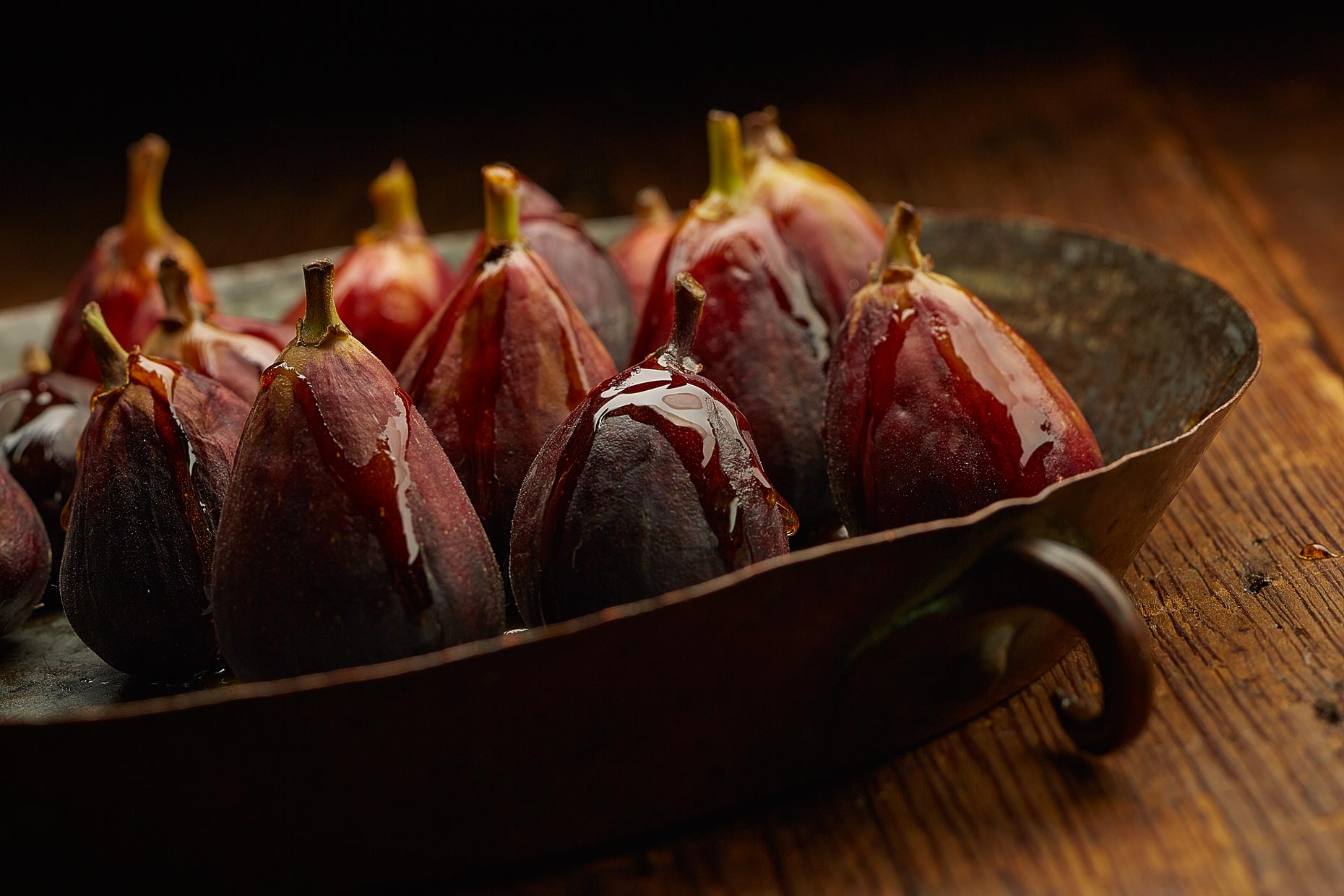 Dessert Photography | Figs with honey